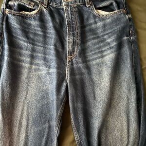 Zara Relaxed Fit Blue Jeans
